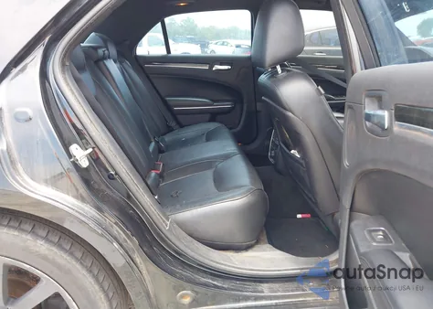 2011 Chrysler 300C z USA, uszkodzony, nr VIN 2C3CA6CT9BH598515